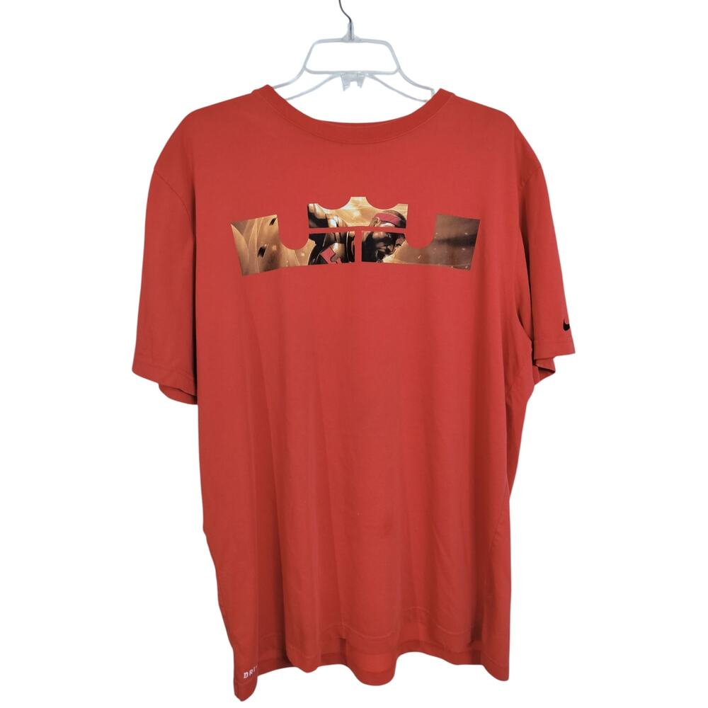 M672) Nike Dri-Fit LeBron James Short Sleeve Tee XL